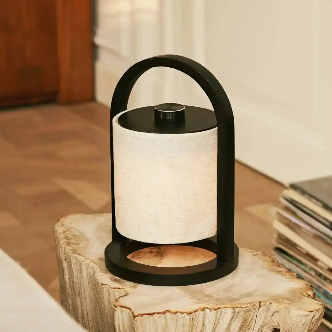 River Black kabellose Holzlampe – wiederaufladbar und dimmbar