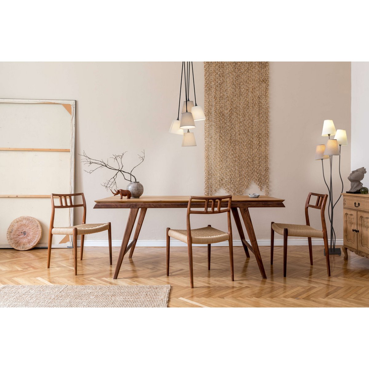 Textilstehleuchte 4-flammig "BOHO", Stehlampe in Beige/Braun, mit E14-Fassung, für Esszimmer, Wohnzimmer, Diele oder Büro, 138 cm hoch