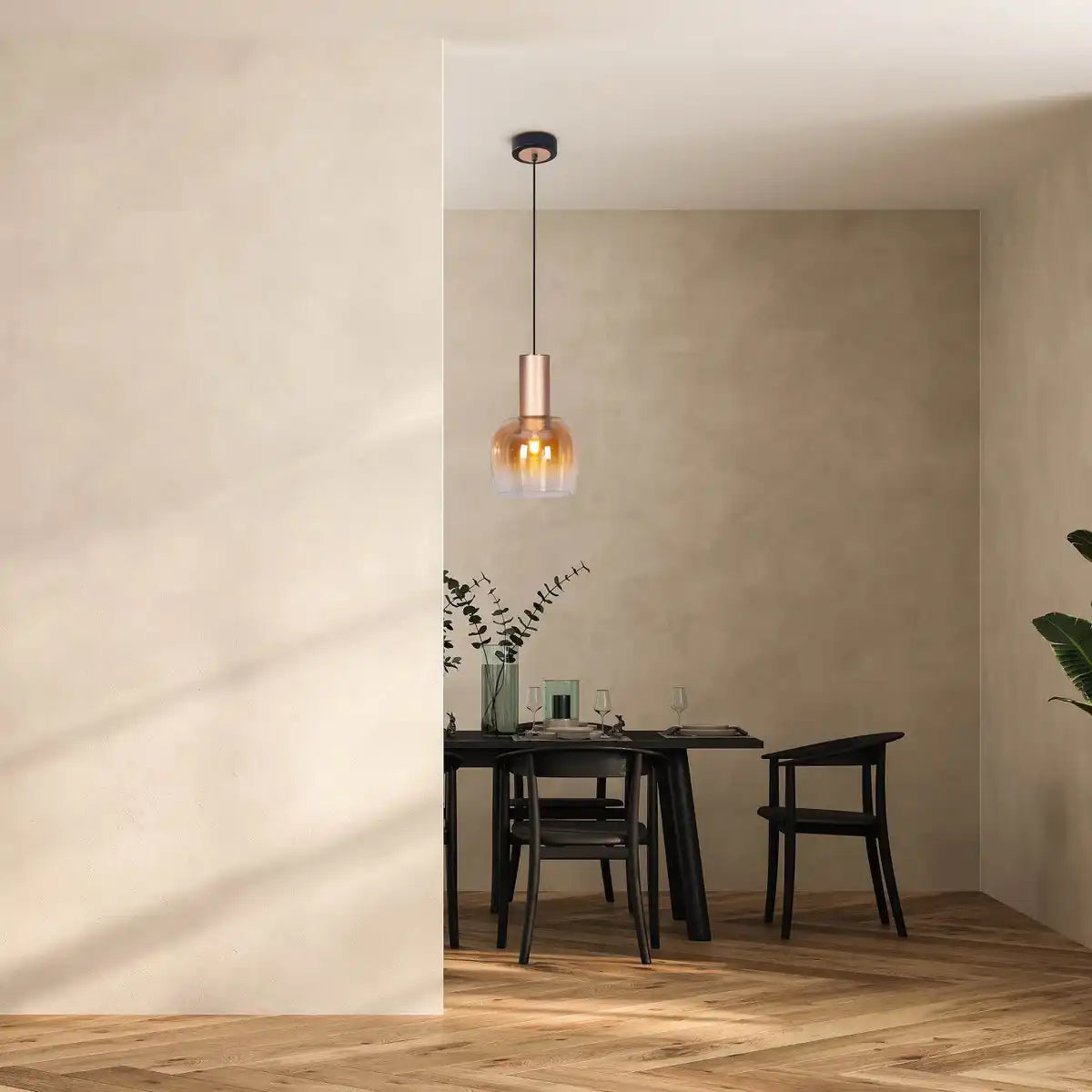 1er Pendelleuchte "FUNDA" 150 cm hoch, Ø 23,5 cm, aus gebürstetem messingfarbenem Metall und amberfarbenem Glas, E27, für Wohnzimmer, Esszimmer, Küche und Büro