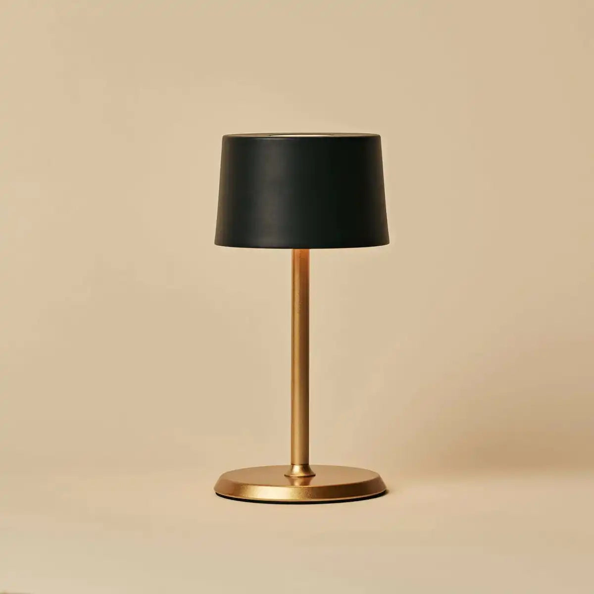 David Black & Gold wiederaufladbare Tischlampe 2 in 1 mit einstellbarer Höhe - dimmbar und kabellos mit 120 Stunden Akku