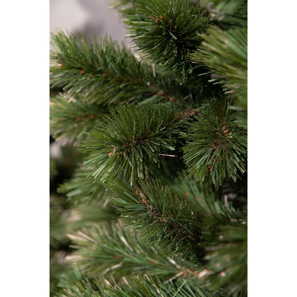 Tsuga Künstlicher Weihnachtsbaum – H185 x Ø109 cm – Grün