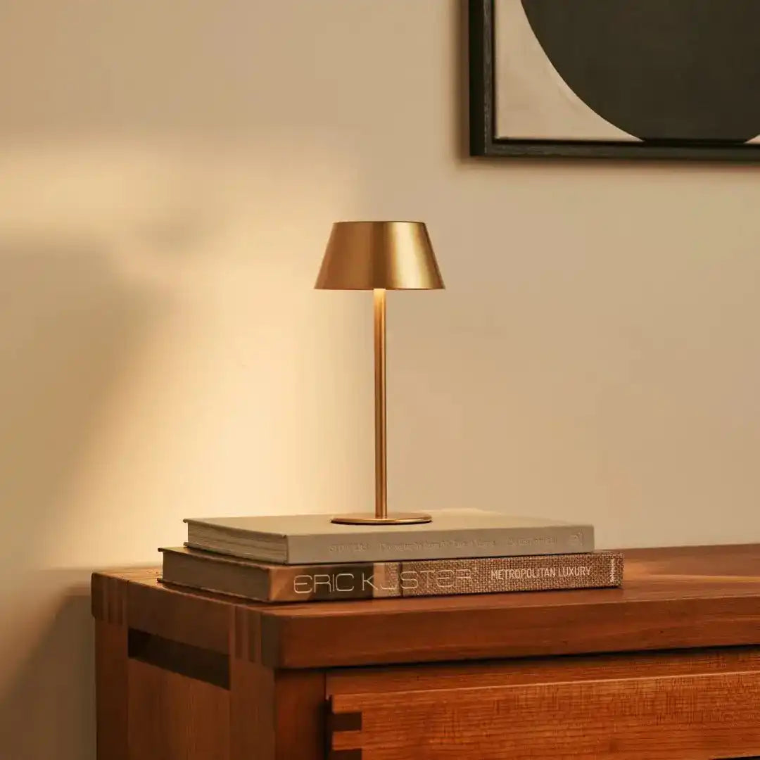 Milou Gold - Tischlampe ohne Kabel l moderne, Design- und 3 Lichtmodi