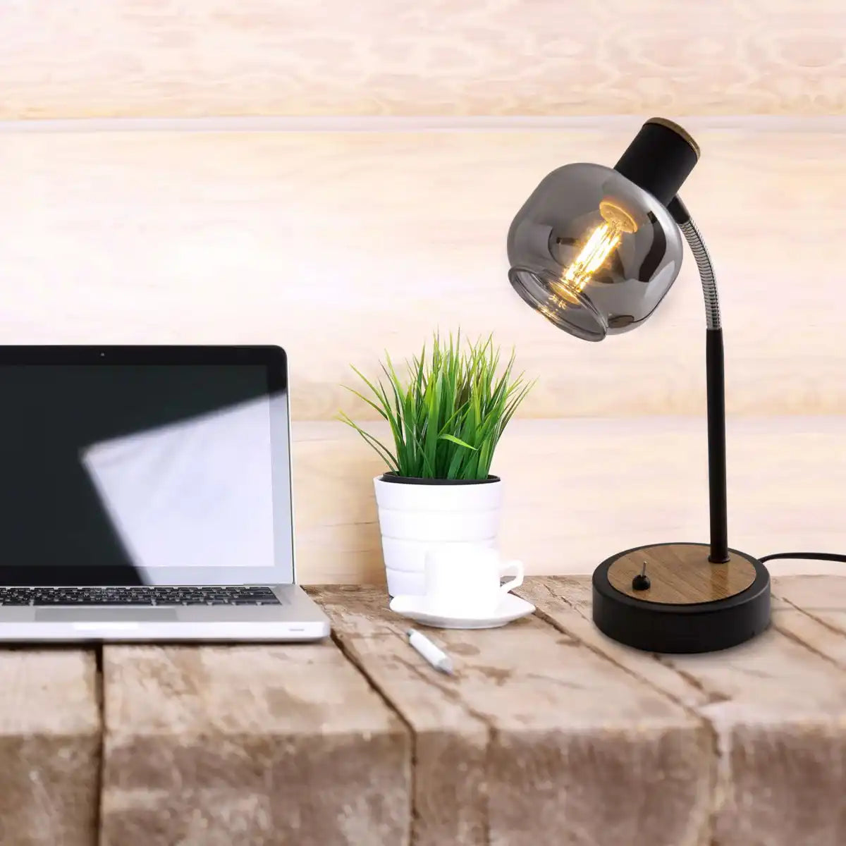 Tischleuchte "FUMOSO", Tischlampe aus Metall und Glas in Schwarz,, mit E14-Fassung, für Esszimmer, Wohnzimmer, Diele oder Büro, Tischlampe 34 cm hoch