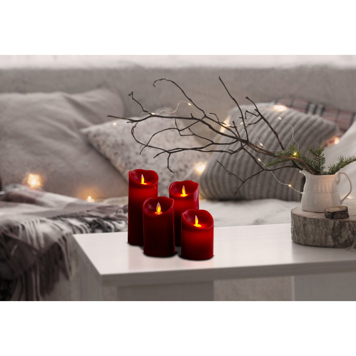 4er-Set LED-Kerzen Weihnachtsdeko aus Kunststoff in rot mit fest verbauten LEDs