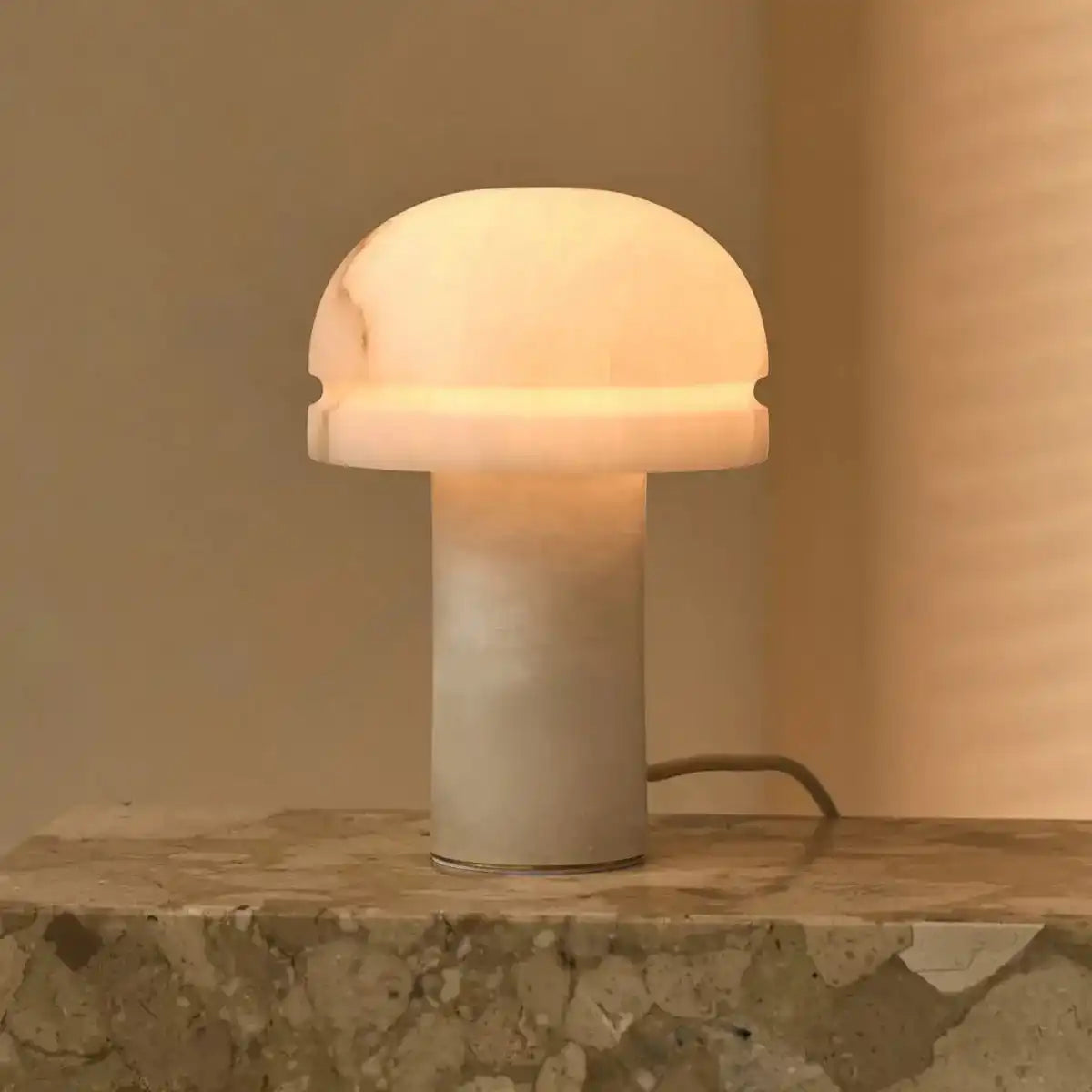 Stilvolle Alabasterlampe von Leonardo – elegante Beleuchtung für Ihr Zuhause