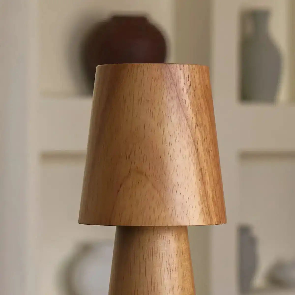 Lucas wiederaufladbare Tischlampe – kabellos, dimmbar und USB-C-Aufladung