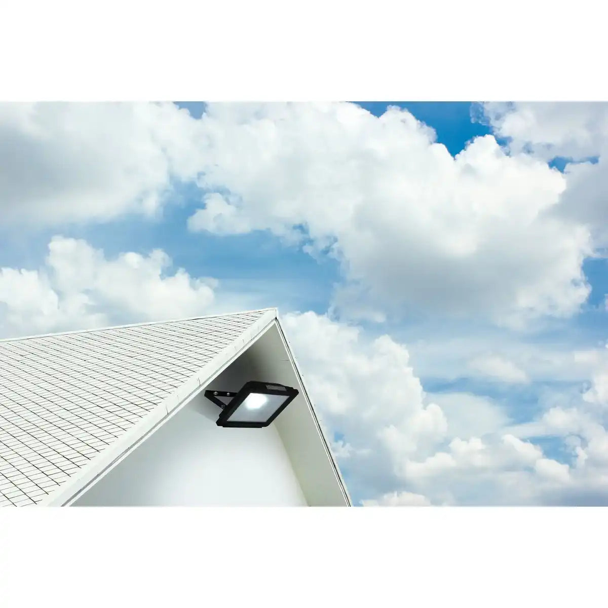 LED-Außenleuchte "Strahler" 30W , aus Metall und Glas in Schwarz, mit integrierter LED