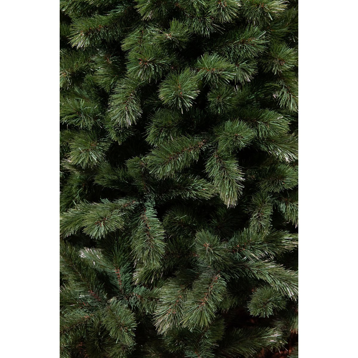 Künstlicher Weihnachtsbaum Slim – H230 x Ø117 cm – Grün