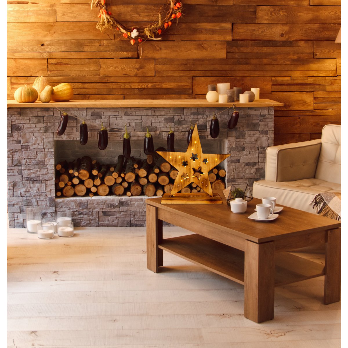 LED-Holzstern 49 cm hoch, Weihnachtsdeko aus Holz in natur, mit fest verbauten LEDs