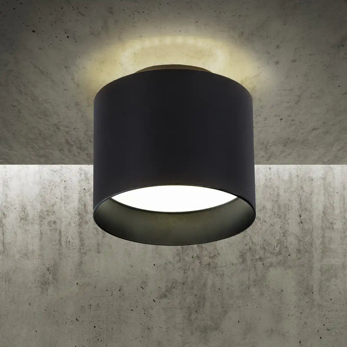 LED Spot "TRIOS" Ø 10 cm schwarz, aus Metall und Kunststoff mit integrierten LEDs