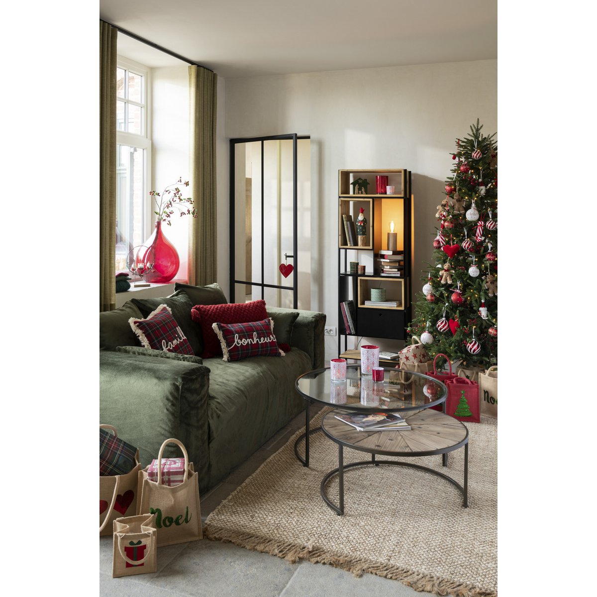 J-Line 2er Set Couchtische Rund Metall Schwarz - 91 x 91 x 41 cm