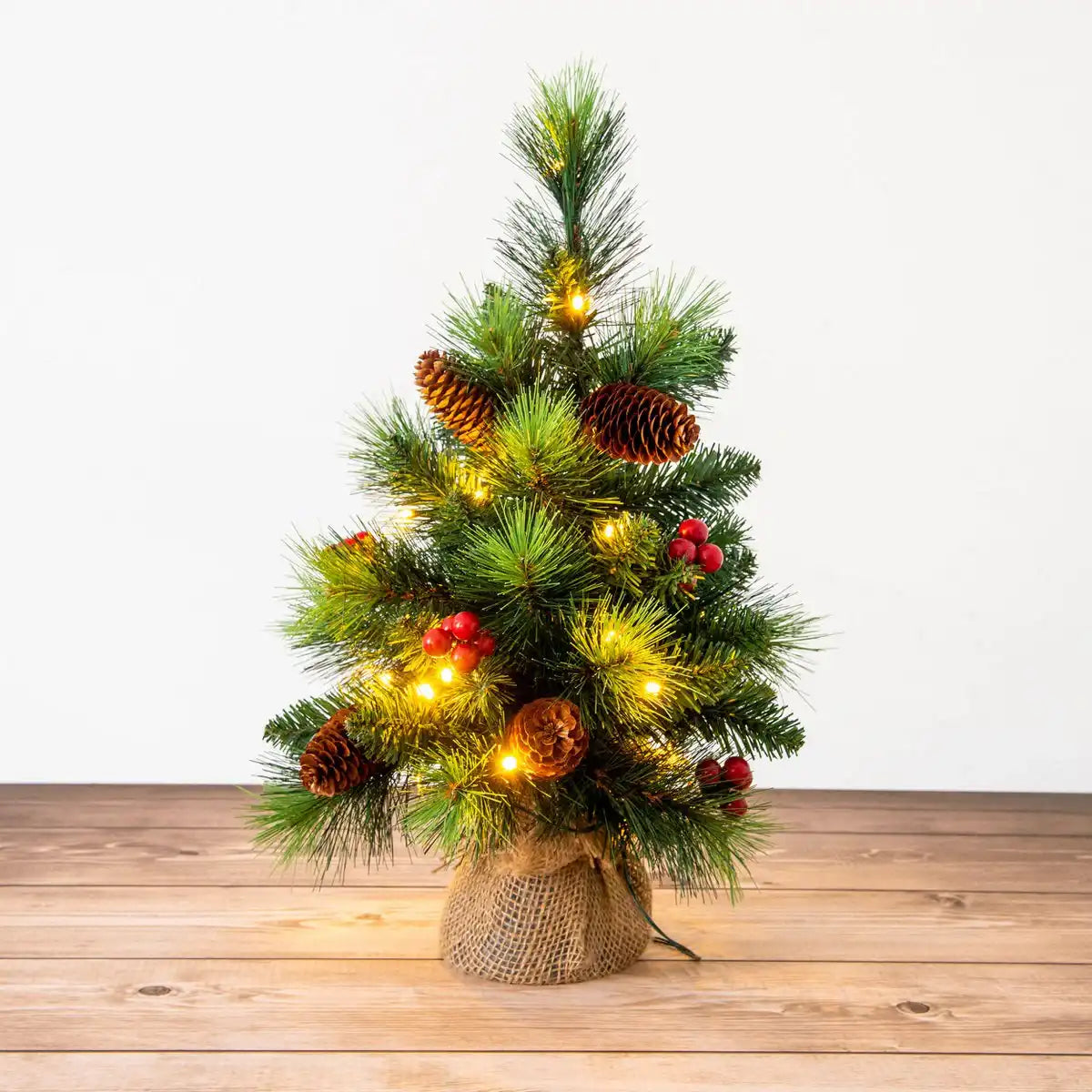 LED-Weihnachtsbaum mit Beeren und Tannenzapfen - h: 45cm