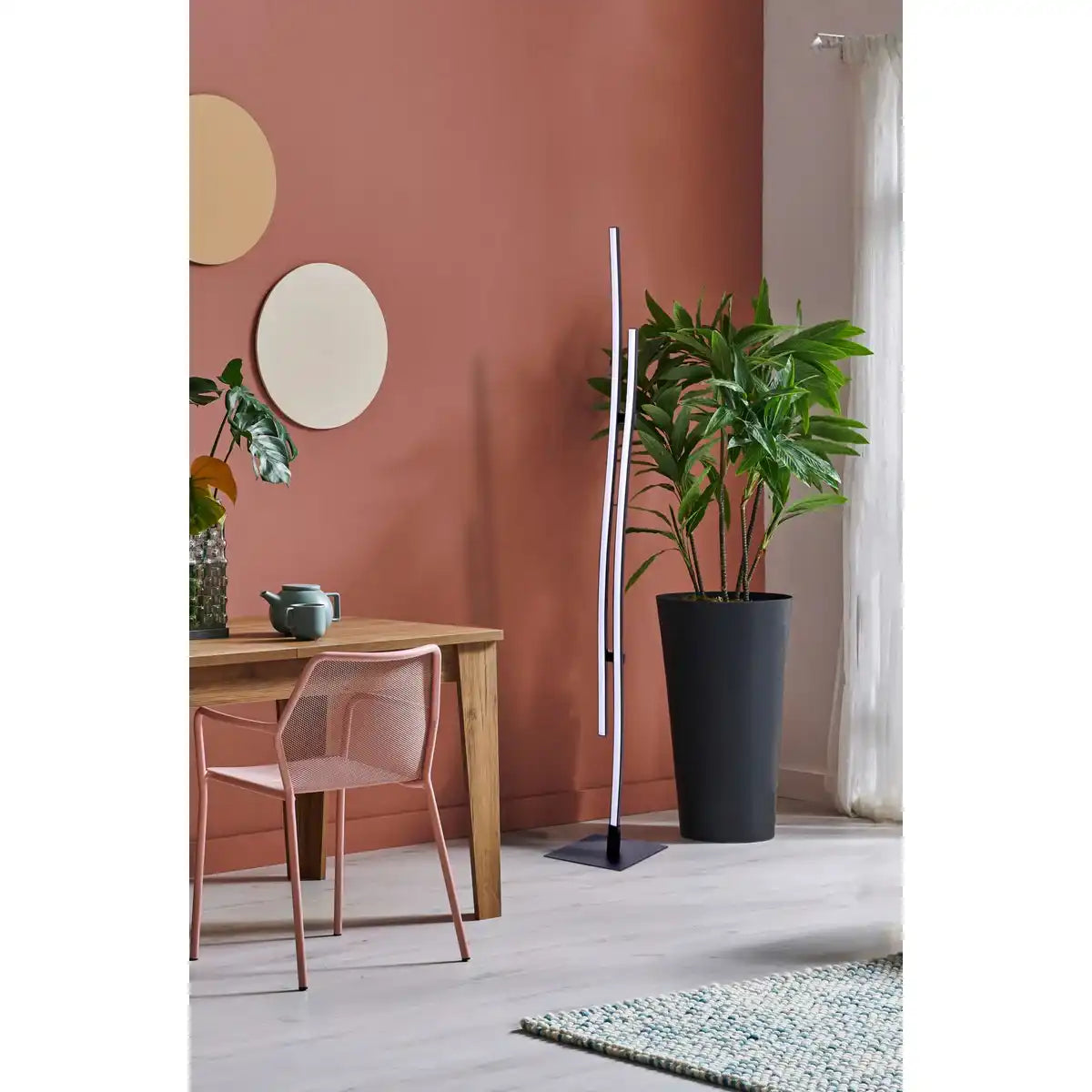 LED Stehleuchte "ONDA" h: 130cm, Stehleuchte, Metall und Kunststoff in Schwarz, integrierte LED, Beleuchtung für Wohnzimmer, Esszimmer oder Büro