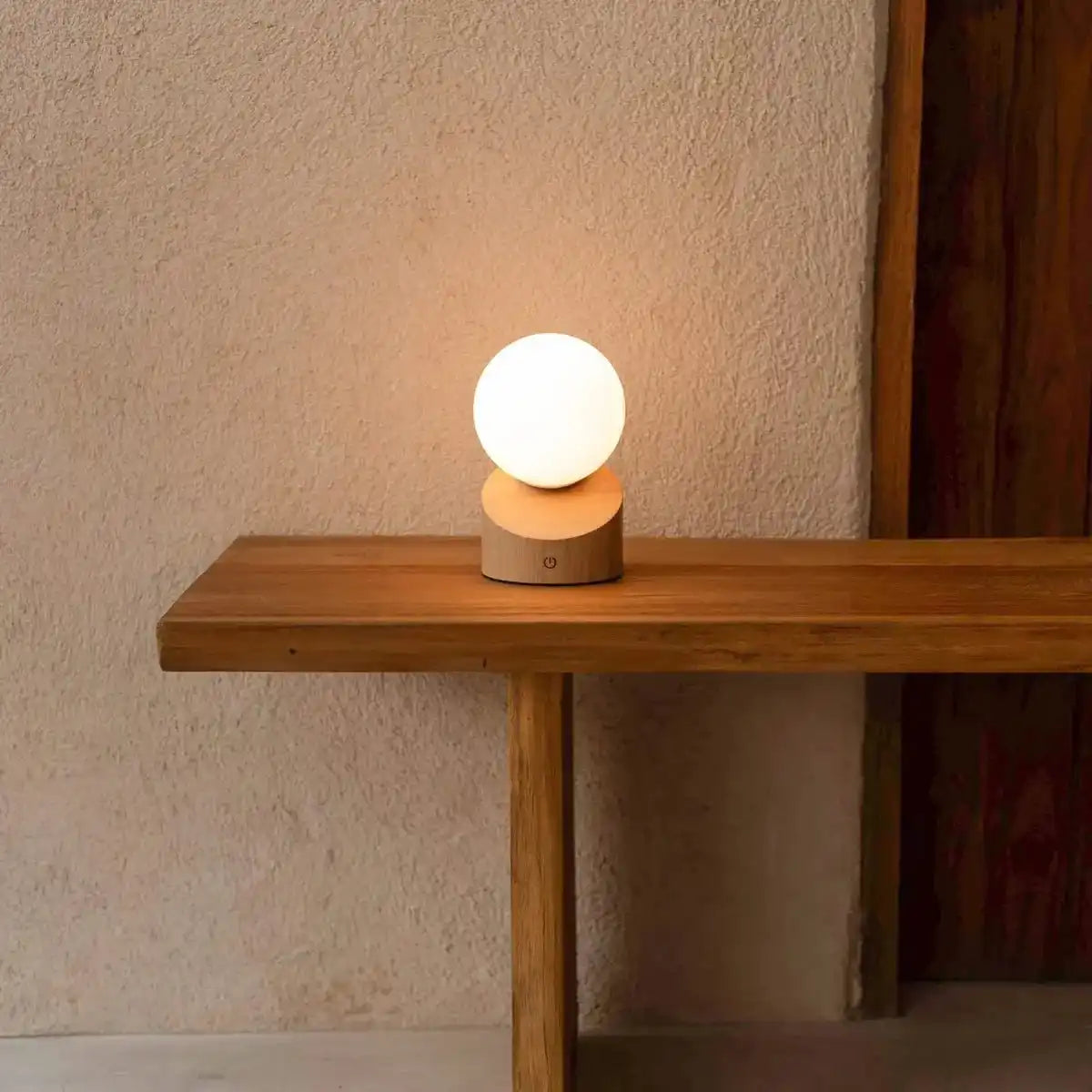 Morris hellbraun stilvolle wiederaufladbare Lampe-schnurlos, dimmbar, umweltfreundliches Design