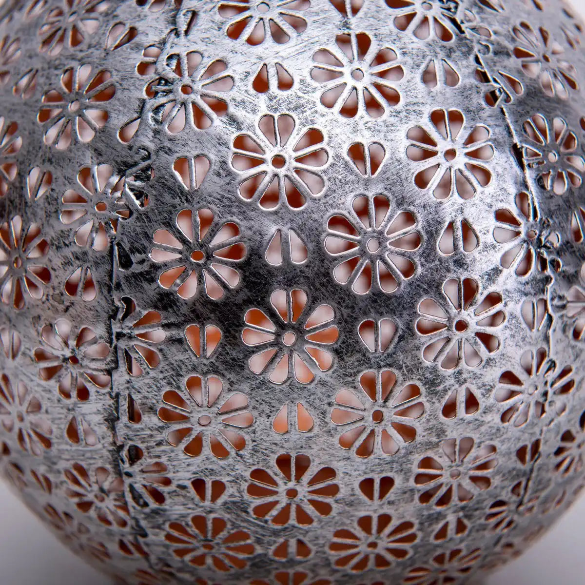 2er-Set LED Deko-Solarleuchte Ø 18 cm Außen Deko aus Metall in Silber mit integrierten LEDs