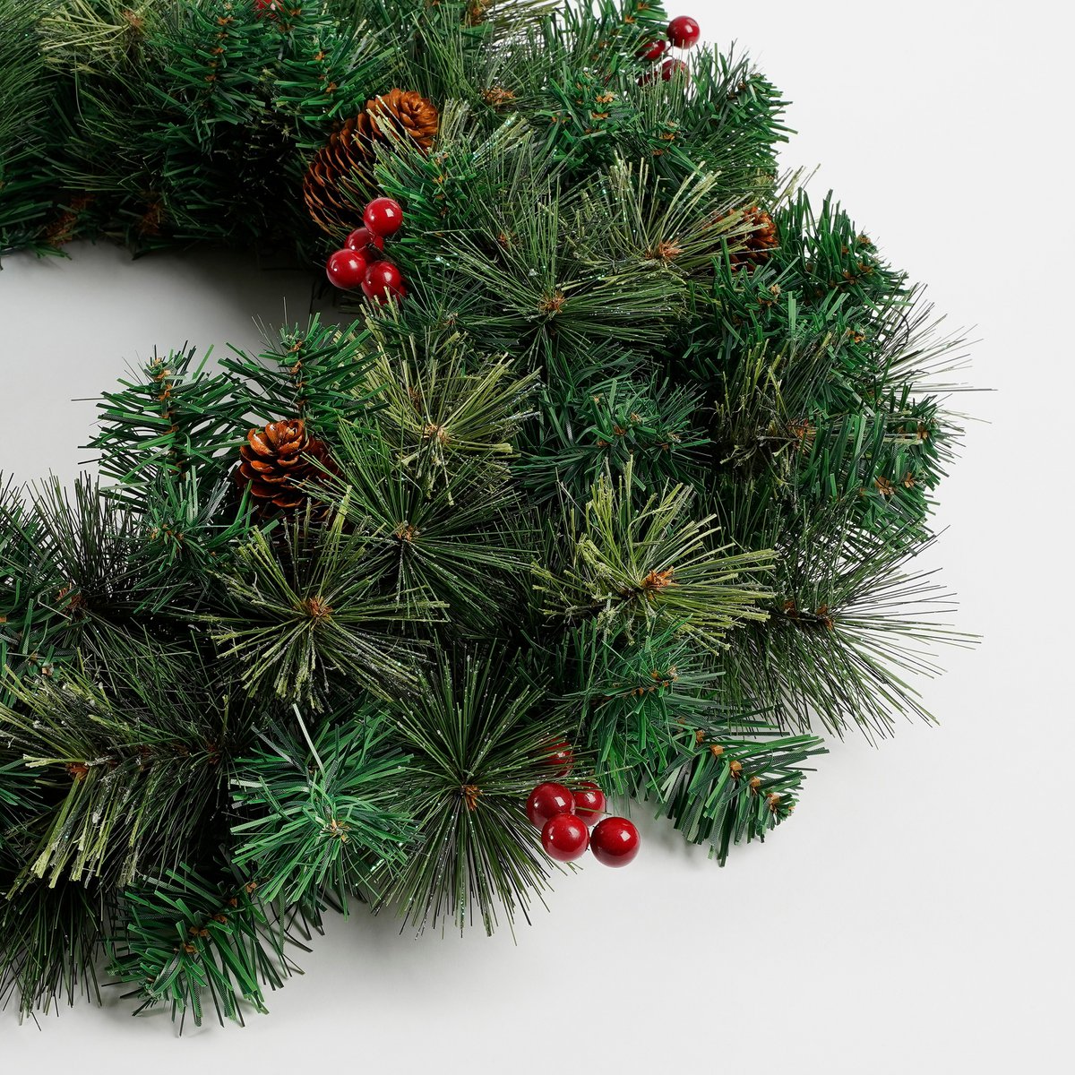 Weihnachtskranz mit Dekoration - Ø60 cm - grün