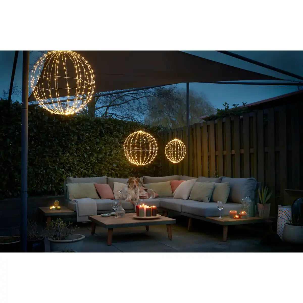 Weihnachtsbeleuchtungskugel mit klassischen weißen LED-Lichtern - Ø40 cm - Silber