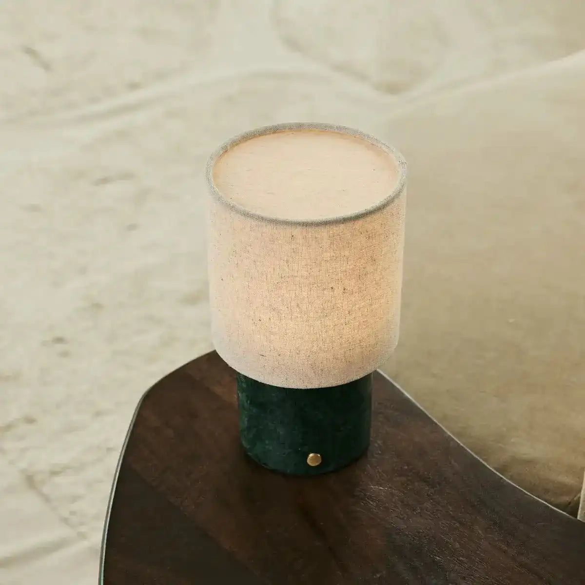 ONODA Green / Verde Alpi - Marmor wiederaufladbare Tischlampe - mit austauschbarer Lampenschatten und wiederaufladbarem Design