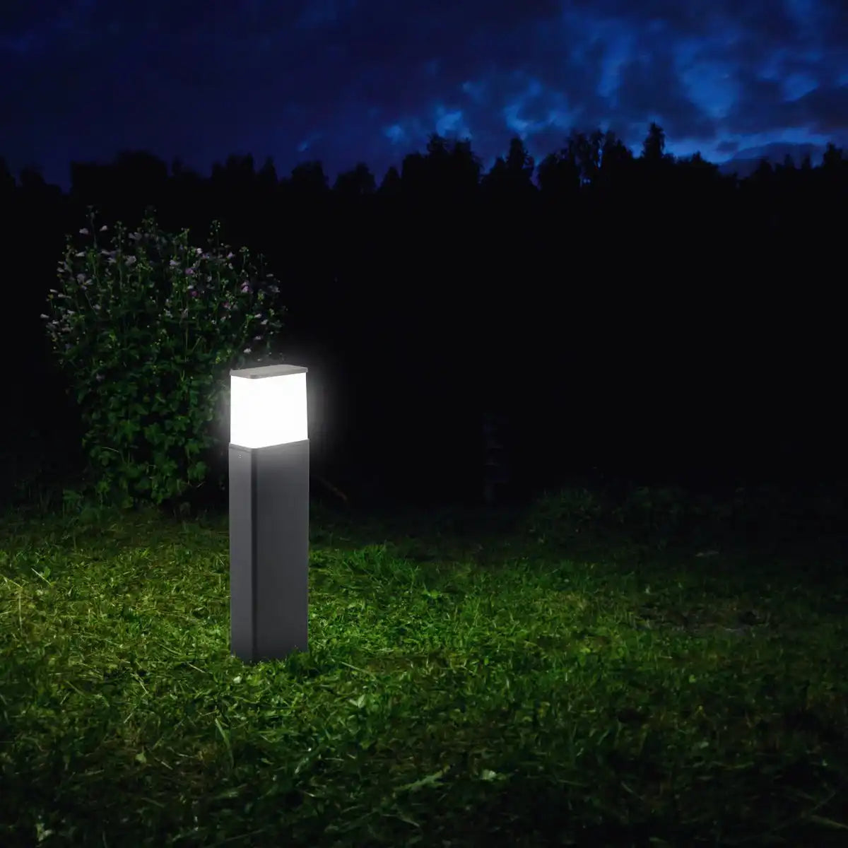 LED Außen Sockelleuchten "VIGO" aus Metall und Kunststoff in Anthrazit, mit integrierter LED, Wegeleuchte