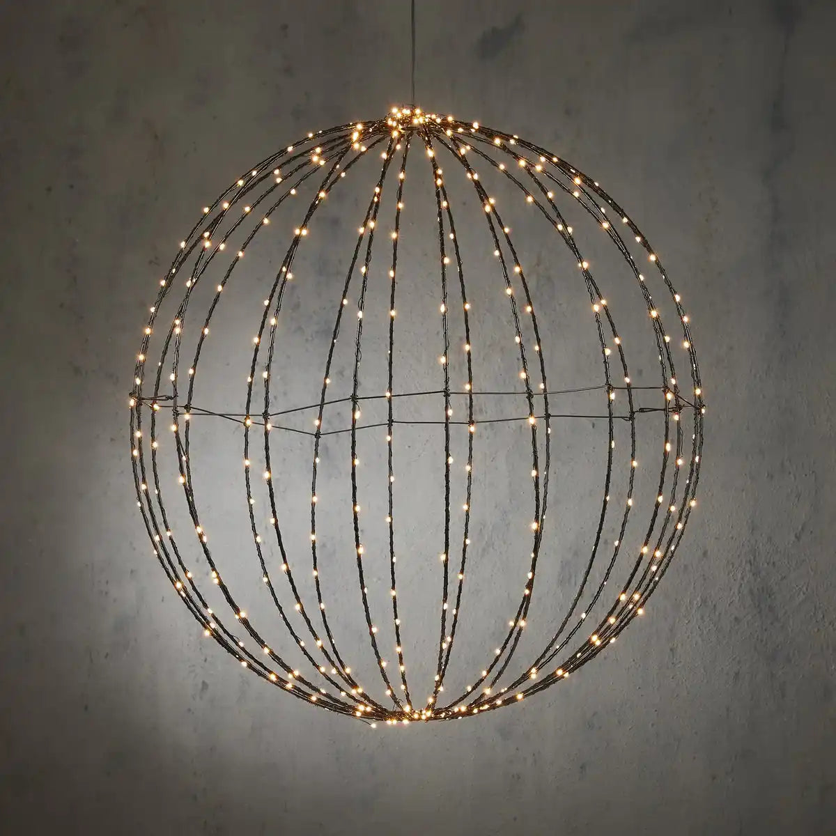 Weihnachtsbeleuchtungskugel mit warmweißen LED-Lichtern – Ø60 cm – Schwarz