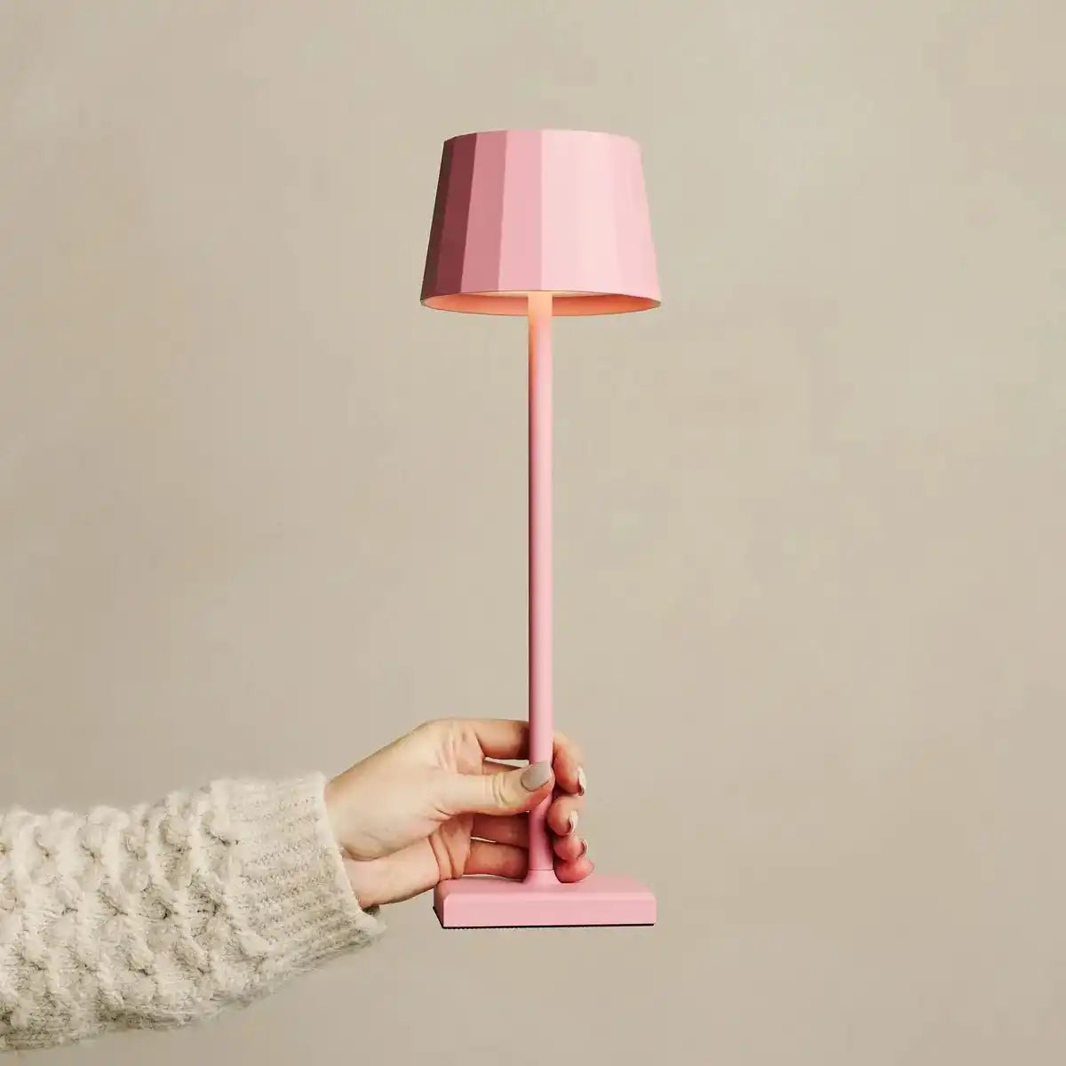 Wouter Flamingo Pink wiederaufladbarer Tischlampe-drahtloses Ladung, dimmbar, 120-Stunden-Akkulaufzeit