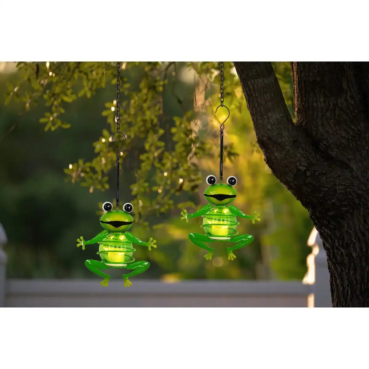 2er Set Solar-Deko-Hängeleuchte "Frosch" ca. 20 cm hoch, aus bemaltem Eisen, inkl. Dämmerungssensor;