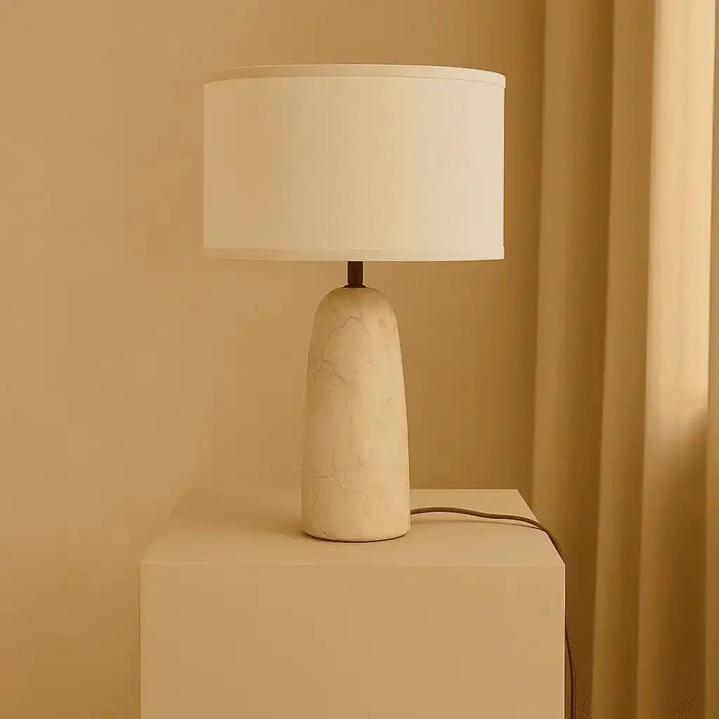 Charlotte Marmorlampe mit Baumwollschirm – Elegante Beleuchtung für Ihr Zuhause
