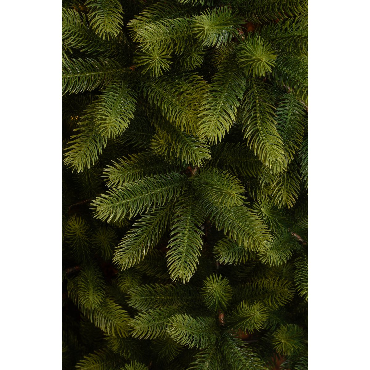 Künstlicher Weihnachtsbaum – H150 x Ø91 cm – Grün