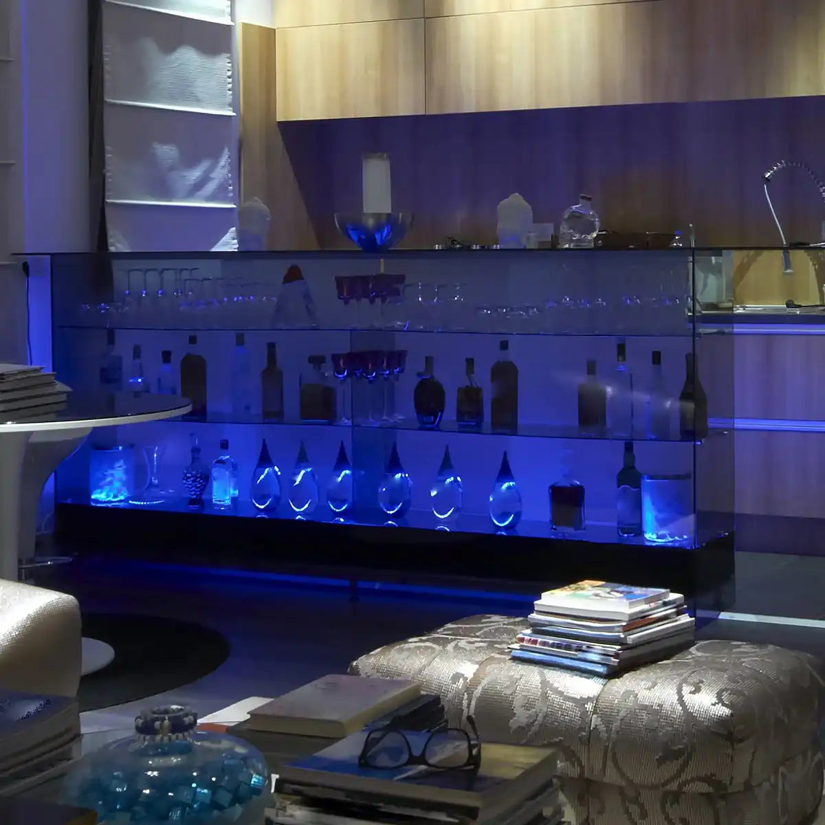 LED "Stripe" ca. 3 m lang, 180 LED UV-Licht.
