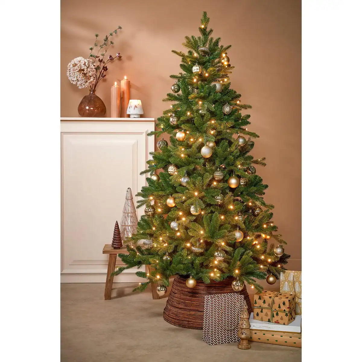 Künstlicher Weihnachtsbaum Slim mit LED-Beleuchtung – H185 x Ø114 cm – Grün