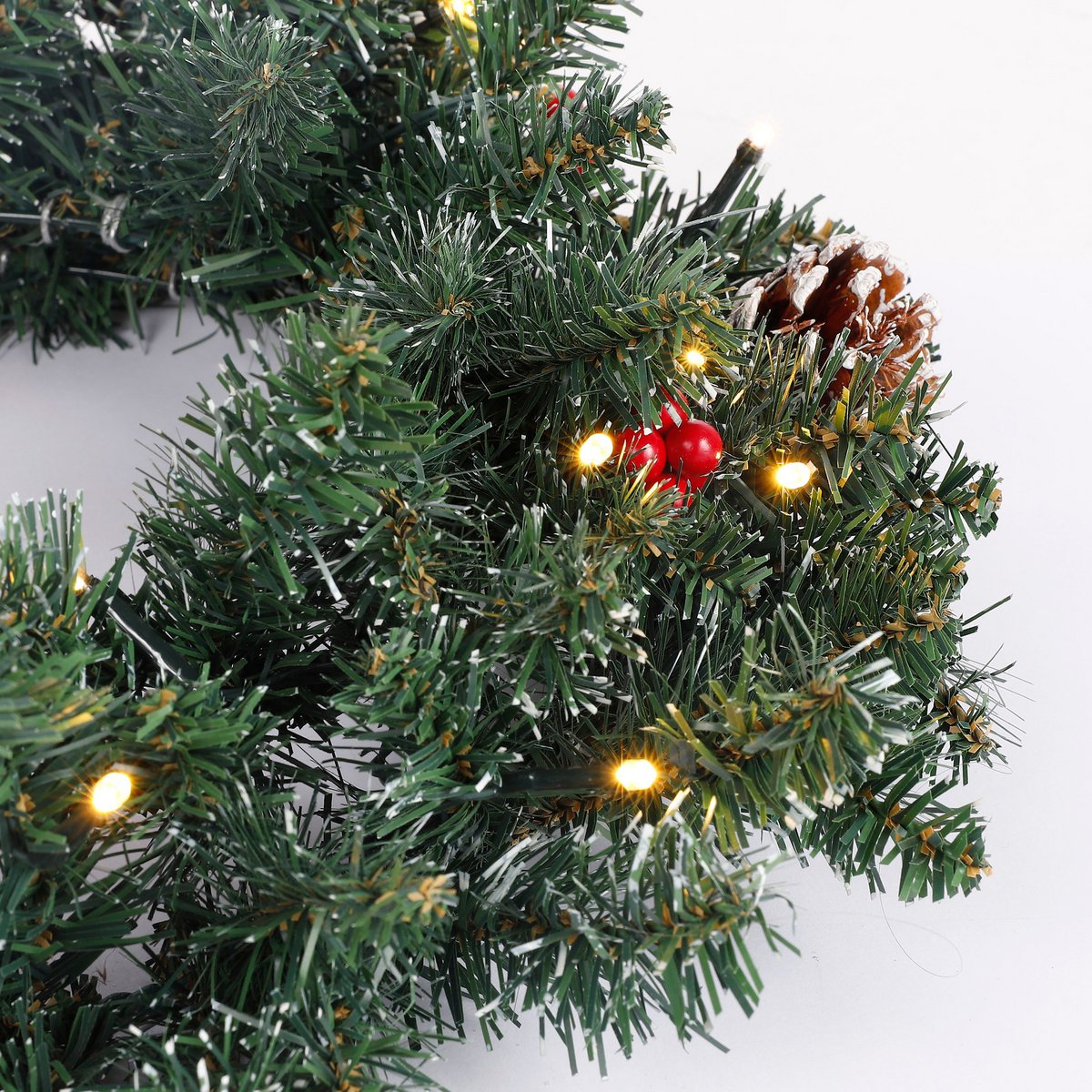 Set bestehend aus 2 Weihnachtsbäumen und 1 Kranz mit LED-Beleuchtung – Grün