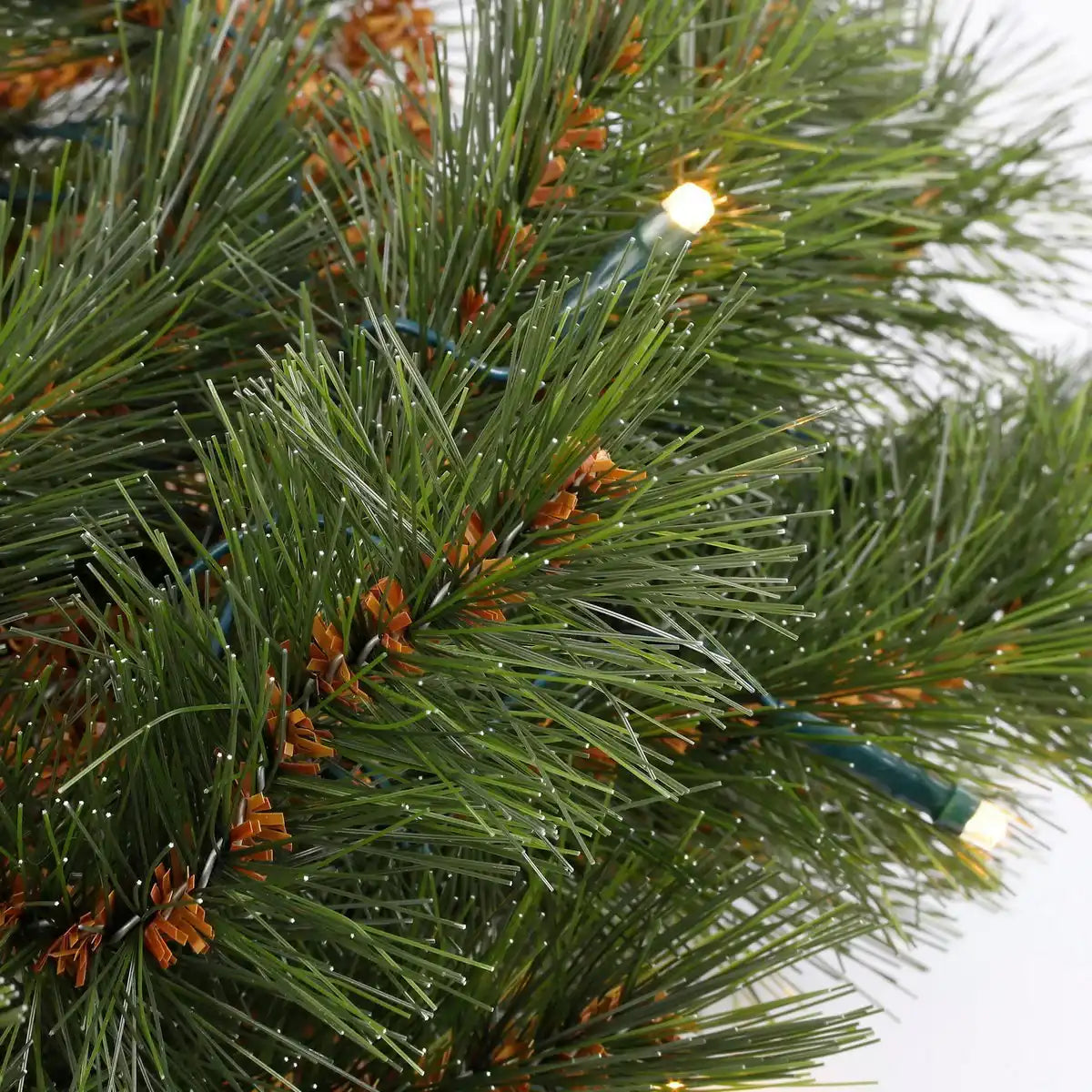 Waldgefrostete Girlande mit LED-Beleuchtung – L270 cm – Grün
