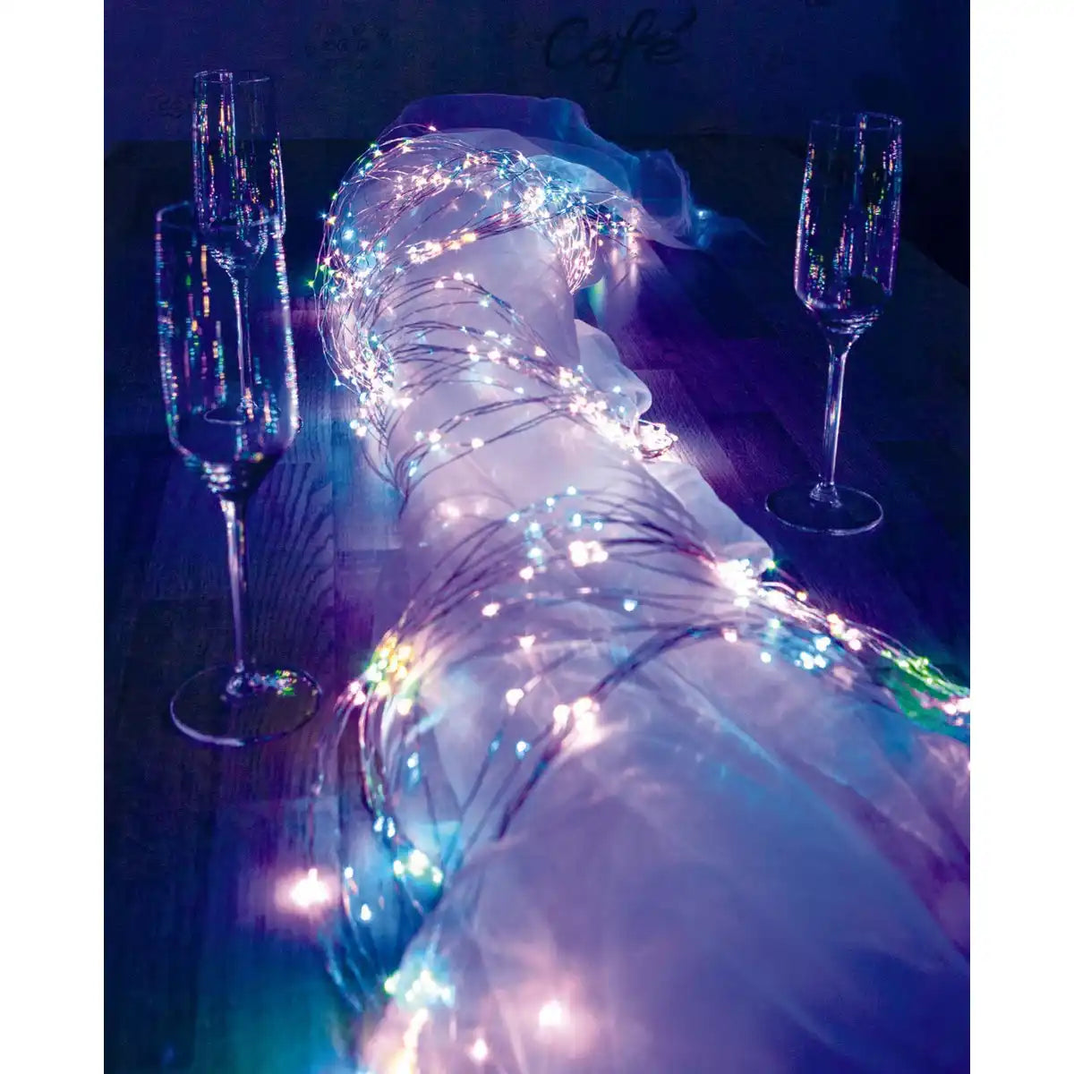 Die Deko-Lichterkette "SCHWEIF" 600 RGB LED, 2,5 Meter lang