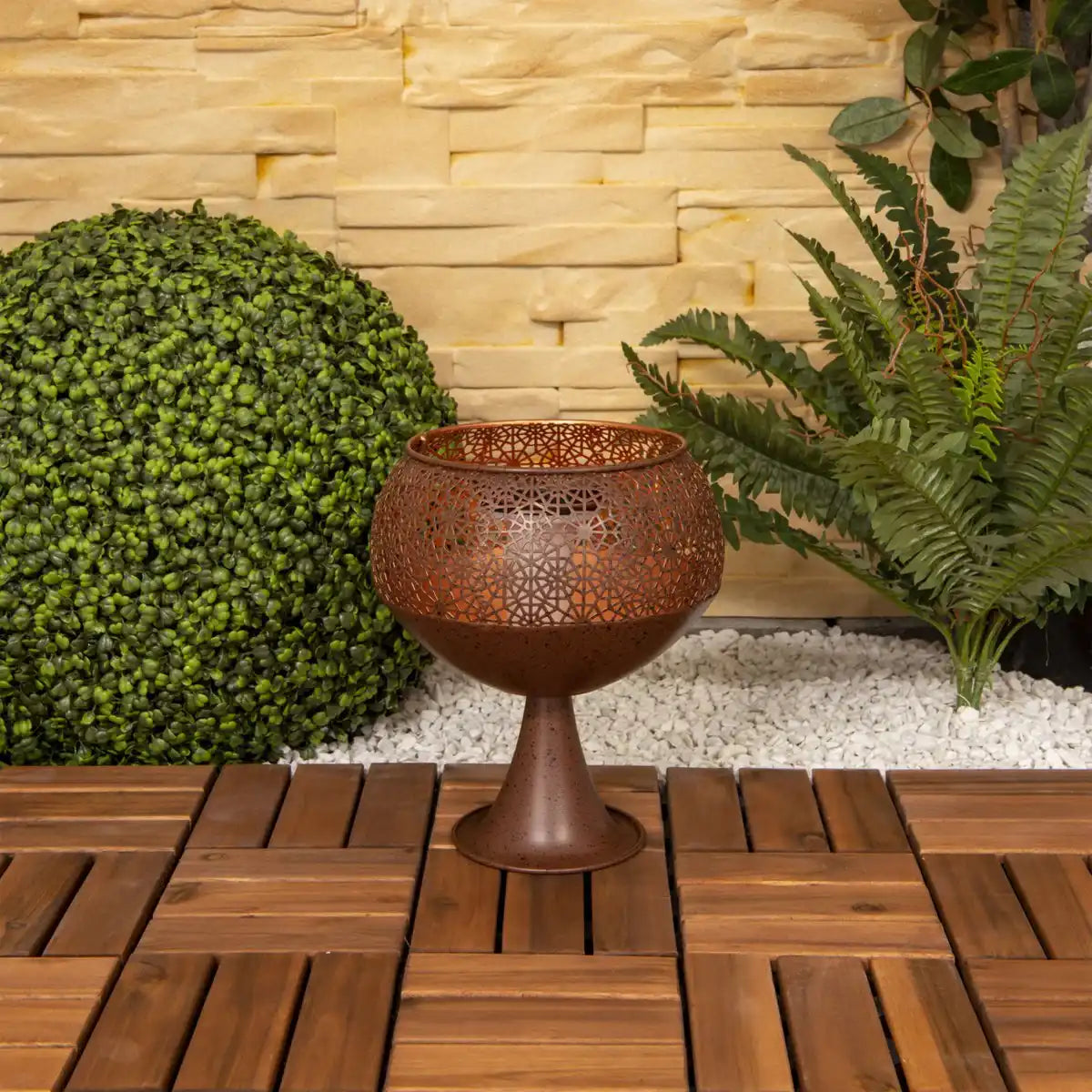 LED Deko-Solarleuchte mit Standfuß 25 cm hoch, mit Flammeneffekt, für Außen, aus rostfarbenem Metall und Kunststoff, mit fest verbauter LED