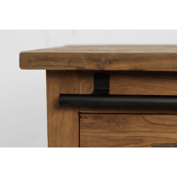 HSM Collection-TV-Möbel Blackburn, 2 Türen, 4 Schubladen, 150 x 40 x 56,5, Natur/Schwarz, Teak/Metall