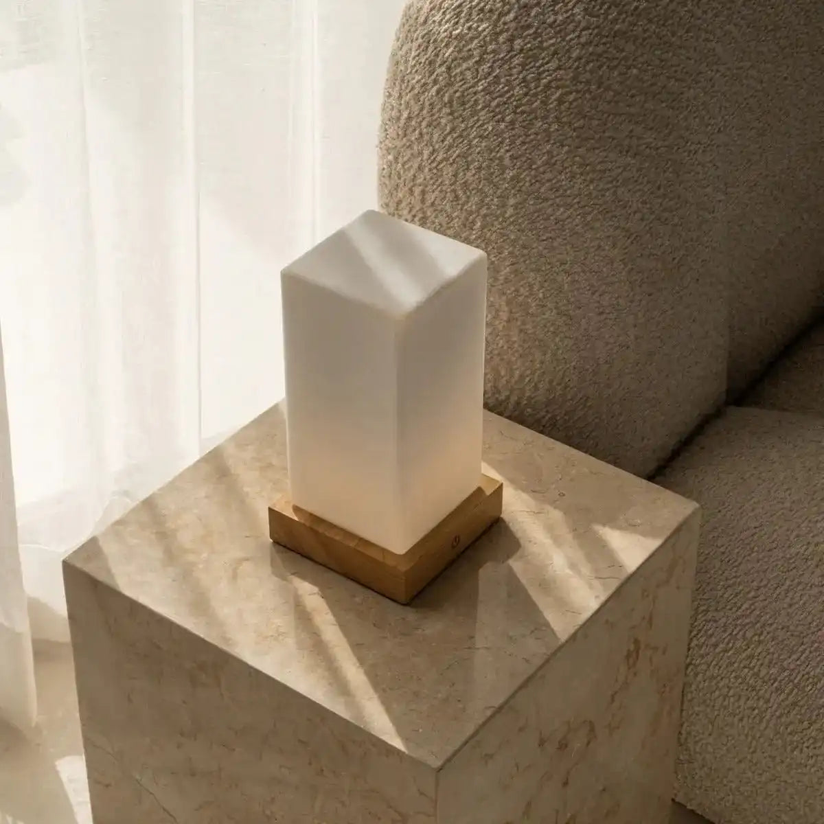 Zayn Hellbraun Holz wiederaufladbare Lampe dimmabel & kabellos & gute Batterie