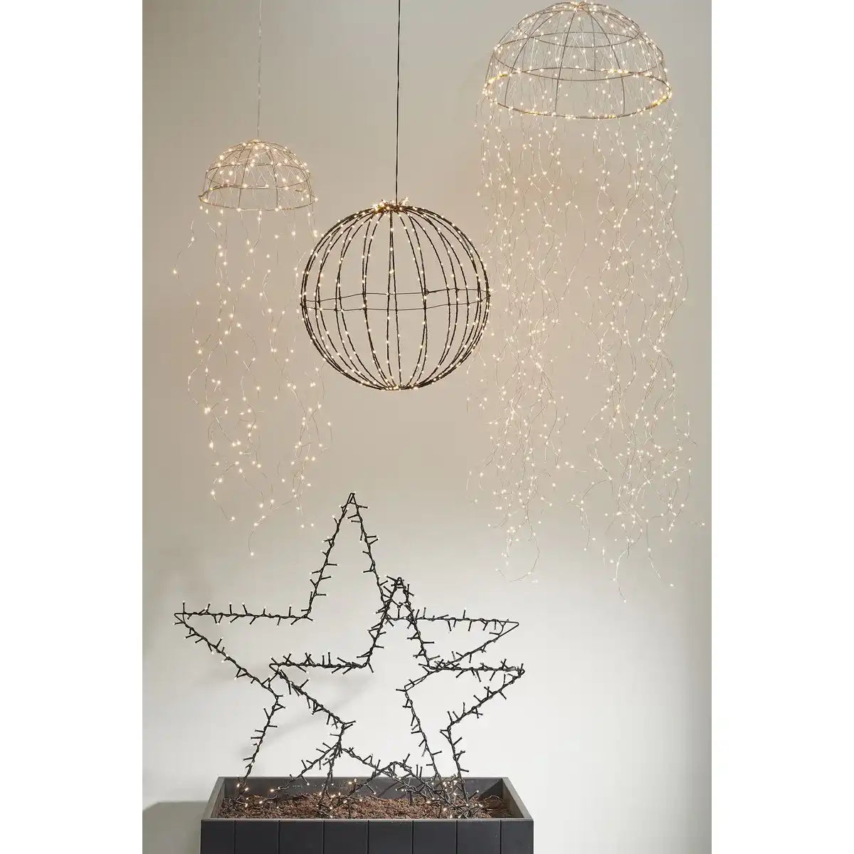 Weihnachtsbeleuchtungskugel mit warmweißen LED-Lichtern - Ø50 cm - Schwarz