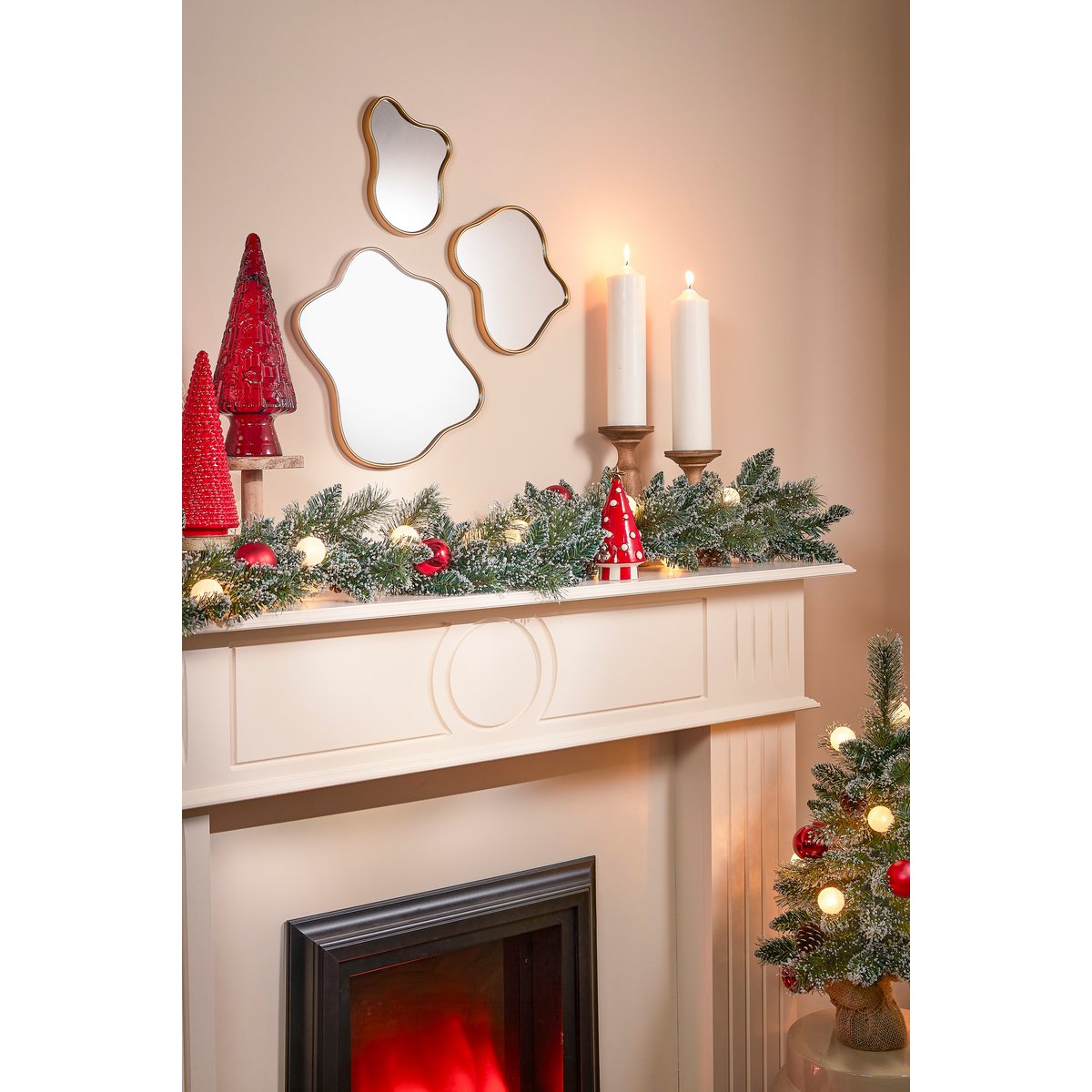 Girlande mit warmweißer LED-Beleuchtung – L180 cm – grün gefrostet, rot