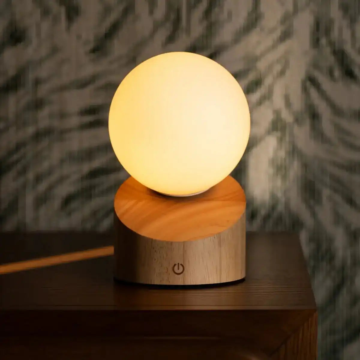 Morris hellbraun stilvolle wiederaufladbare Lampe-schnurlos, dimmbar, umweltfreundliches Design