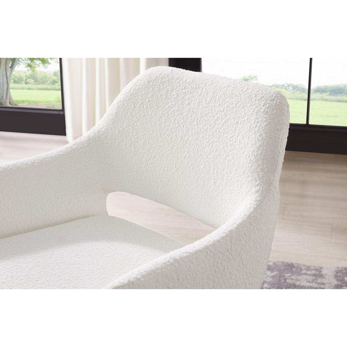 Armlehnstuhl mit Rücken Cut-Out Bouclé Stoff Weiß - HomeDesign Knaus