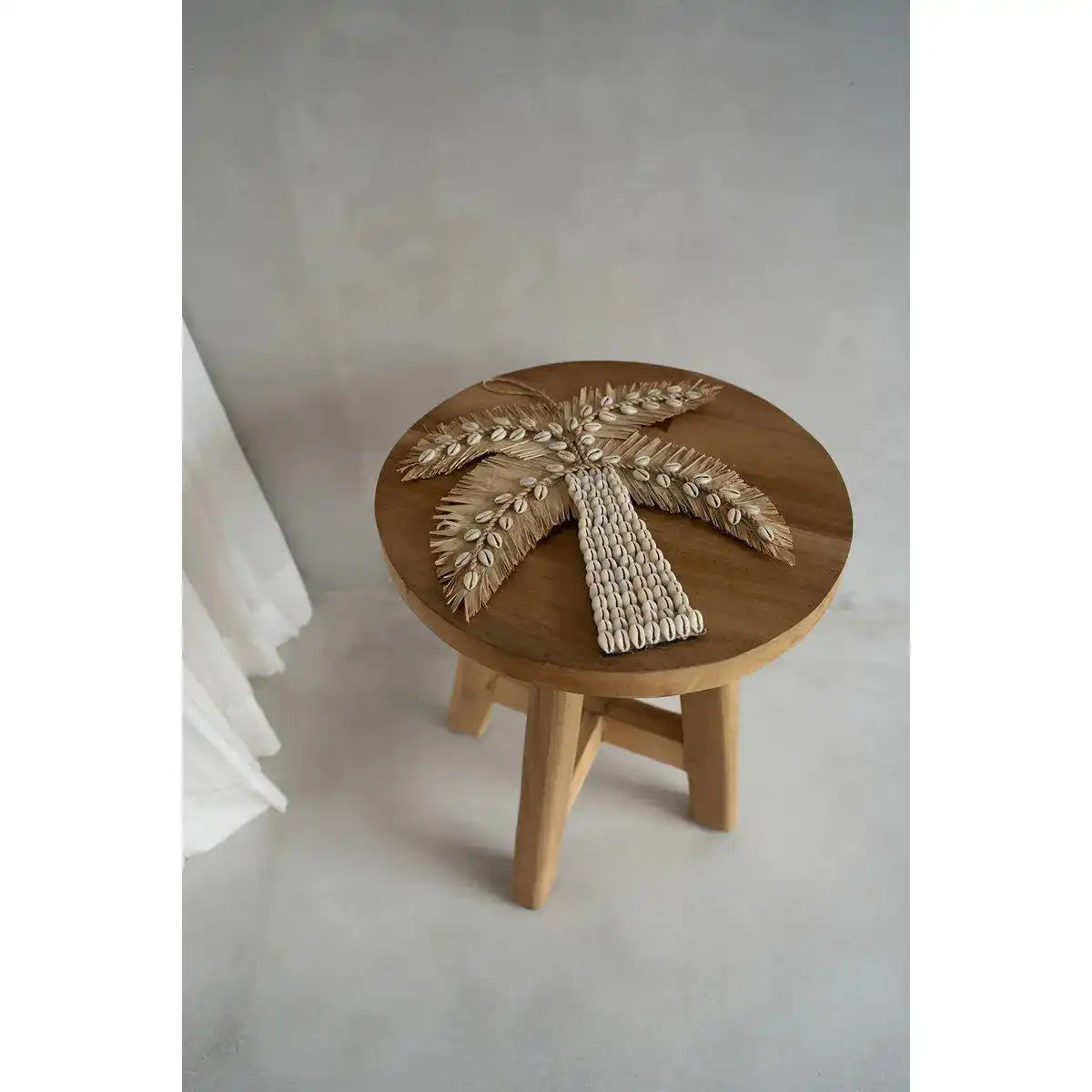 Atziri Teakholz Hocker Sitzhocker Natur handgefertigt - HomeDesign Knaus