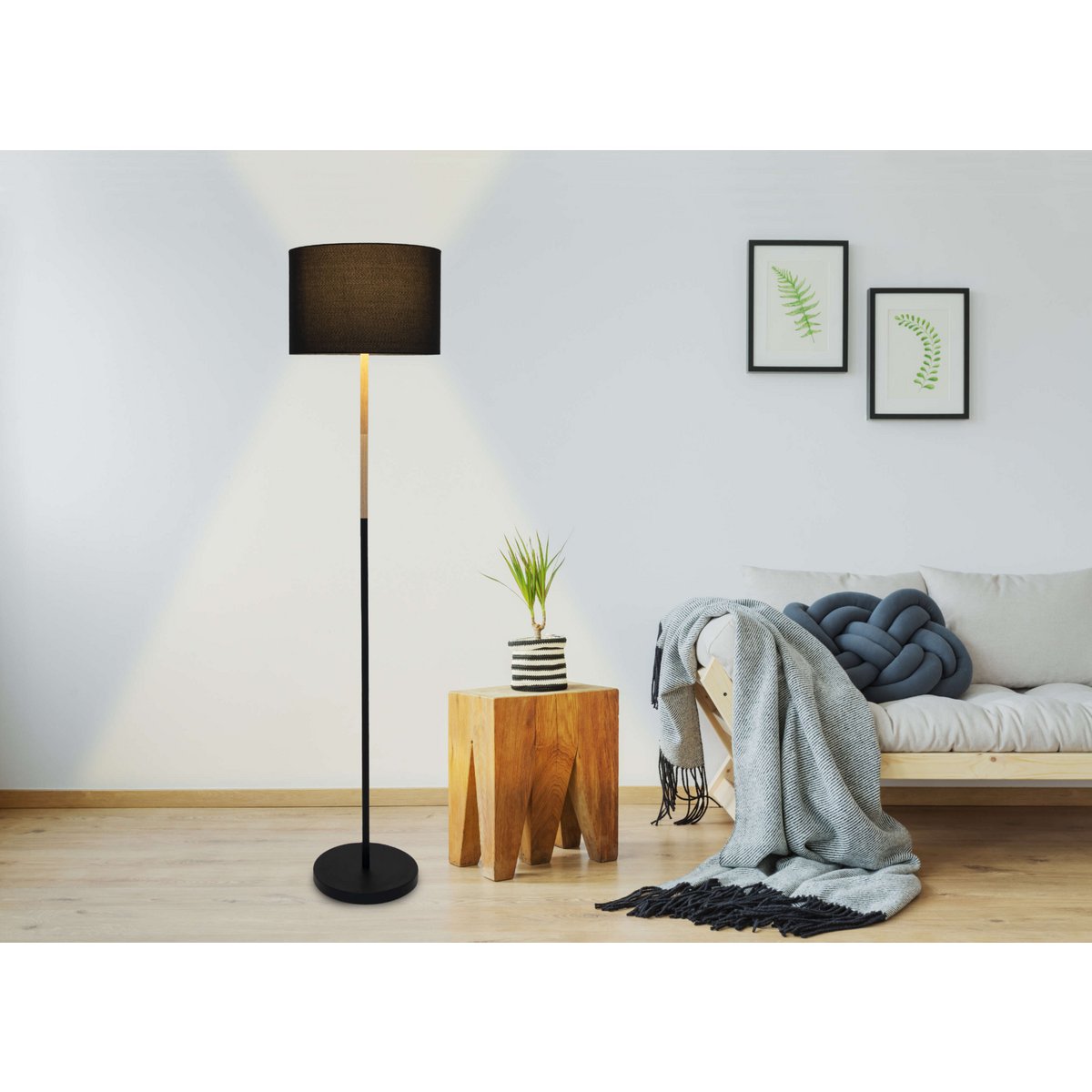 Textil-Stehleuchte "TESSILE", Stehlampe aus Metall, Gummibaumholz und Stoff in Schwarz, und Natur, E27-Fassung, 126 cm hoch