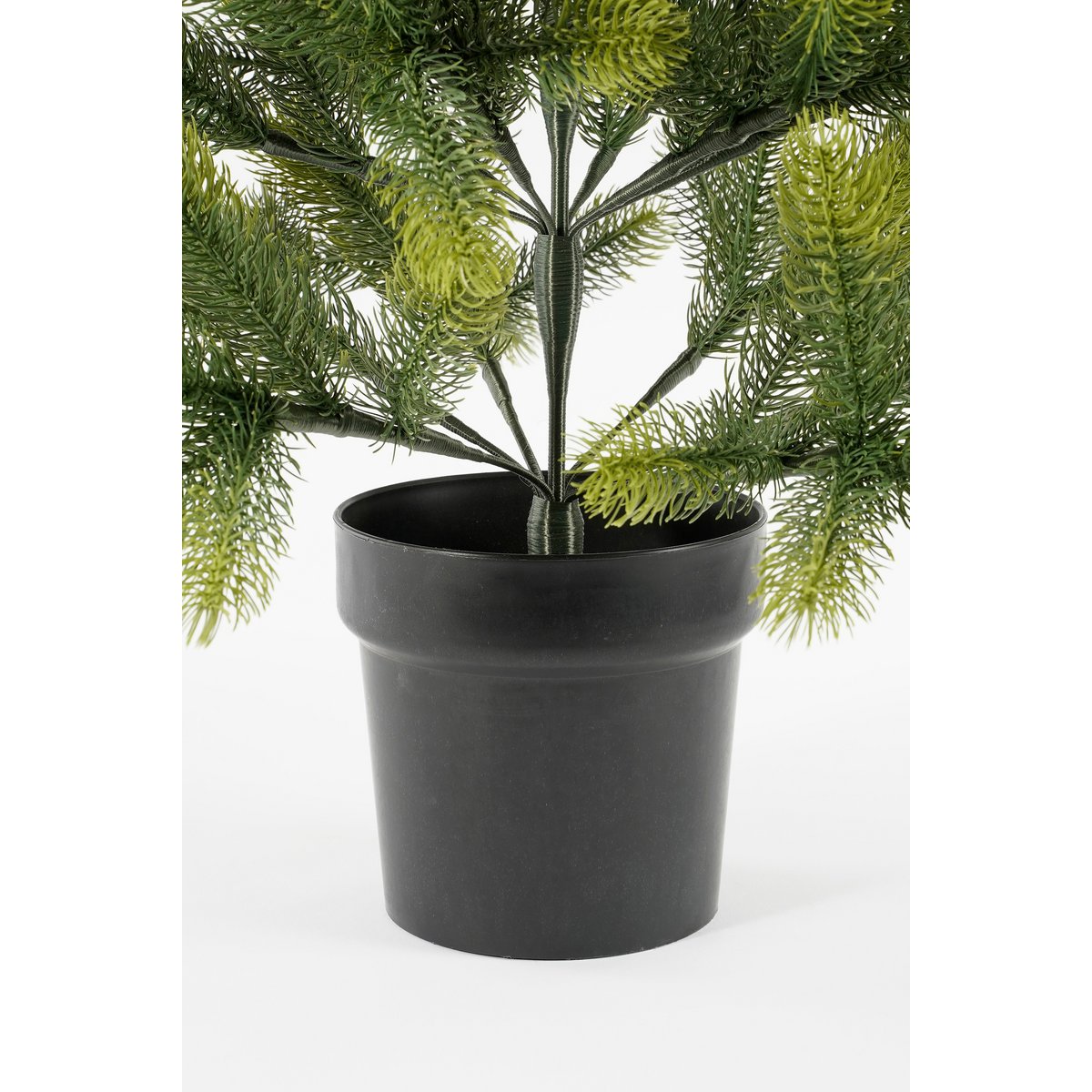 Weihnachtsbaum Nigata – H90 x Ø55 cm – Grün