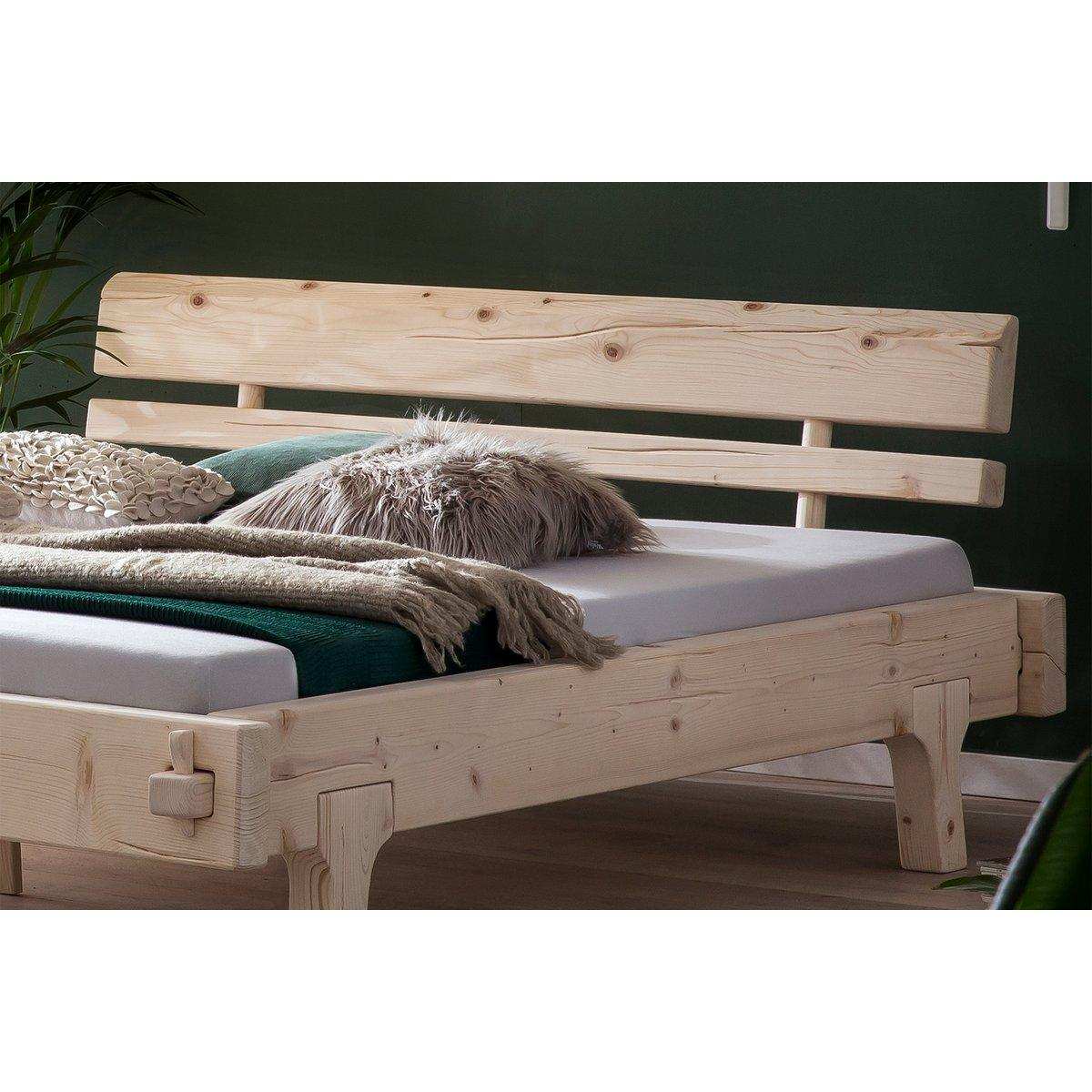 Balkenbett aus Fichtenholz 140x200 cm - HomeDesign Knaus