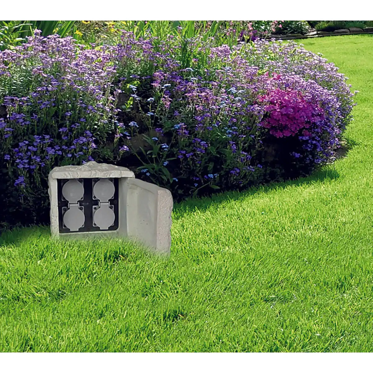 Außen-Steckdosenstein "ROCCUS", aus grauem Kunststoff, Steckdosen/Technik für Garten und Terrasse