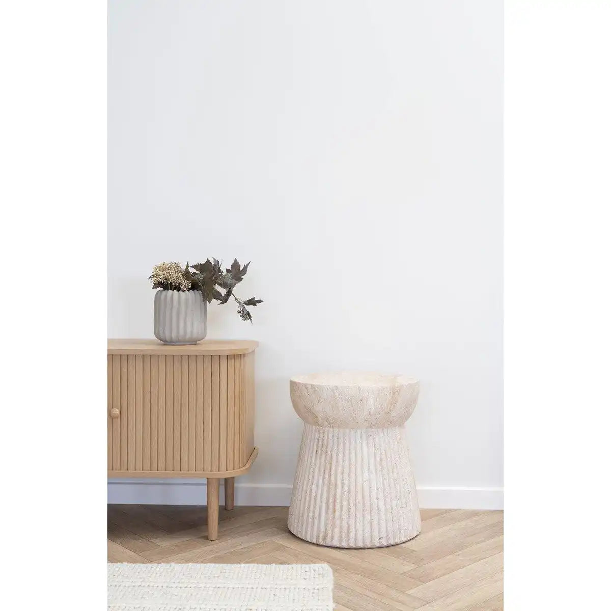 Bonn Side Table - Natural, Fiberclay mit Groove -Design, Ø37x43 cm - HomeDesign Knaus