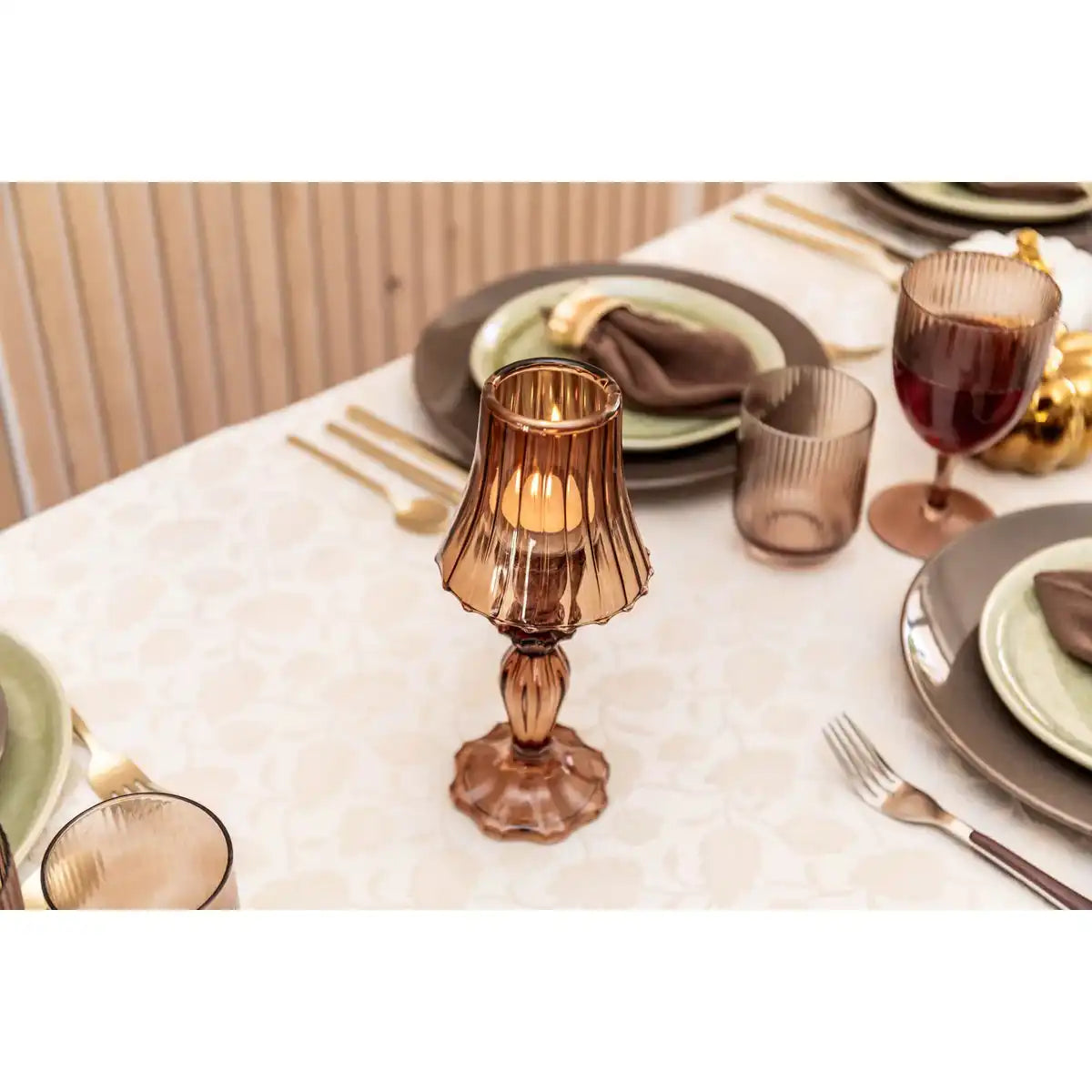 BRAUNER KERZENHALTER AUF GLASSTÄNDER 10X10X24,5CM - HomeDesign Knaus