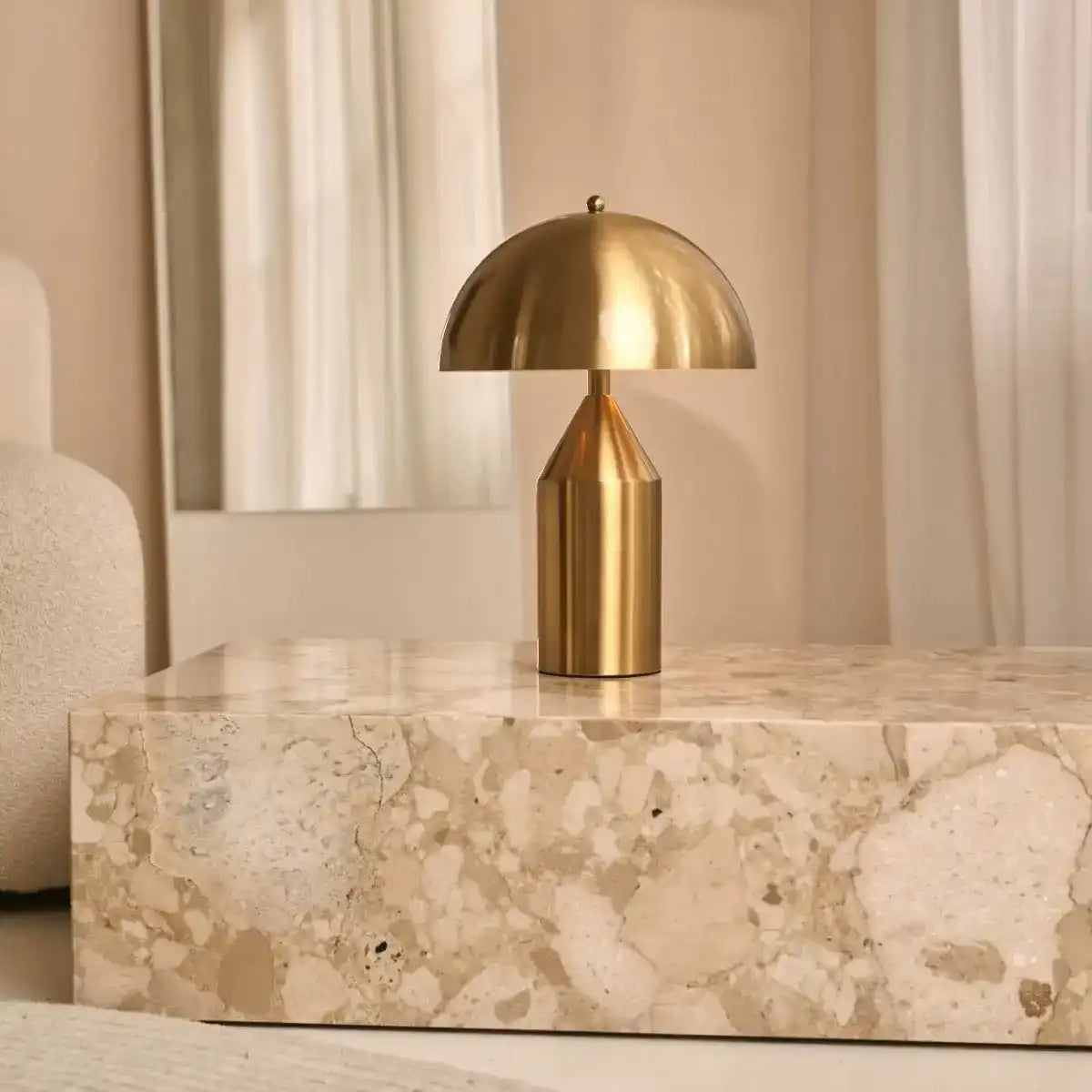 Otto Gold Dressoir Lamp – Stilvolle Tischlampe aus Metall für jeden Raum
