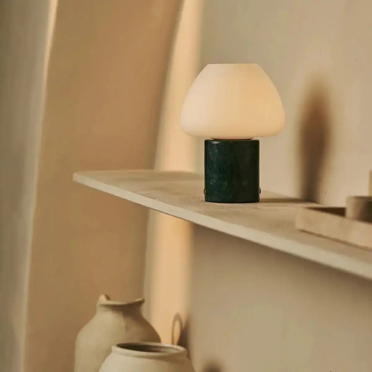 Ostade Green / Verde Alpi - Einzigartige Marmorlampe mit 3 hellen Farben und Dimmfunktion