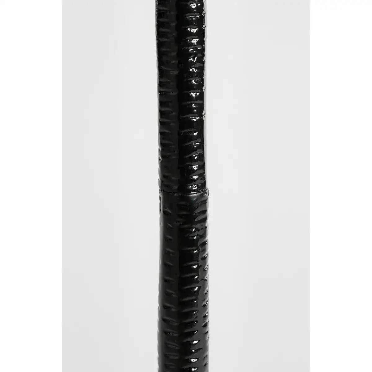 Colin Beistelltisch – H58 x Ø34 cm – Recyceltes Aluminium – 100 % FSC – Schwarz - HomeDesign Knaus